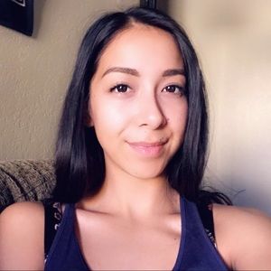 Meet your Posher, Marissa